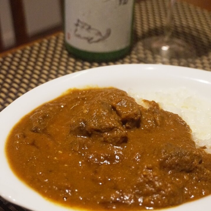 おうちジビエ、圧力鍋で鹿肉カレー